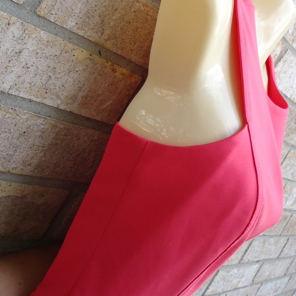 NWT. SIZE 4. CALVIN KLEIN sleeveless midi dress. - Picture 7 of 16